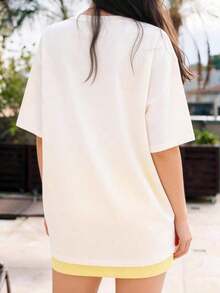 1 pieza de moda casual para hombres y mujeres. Camiseta de manga corta de corte regular con cuello redondo y estampado de sardinas de Amalfi para mujeres, adecuada para vacaciones de verano en color blanco. Versátil, fácil de combinar, ideal para uso diario, estilo urbano, conjuntos de vacaciones y conjuntos de fin de semana. - Blanco - Ver 3