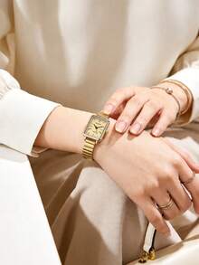 1pc Women's Elegant Retro Quartz Watch, Square Dial With Roman Numerals, High-Quality Alloy Case, Luxury & Refined, Minimalist Fashion, Suitable For Daily Commute, Office, Pairs Well With Casual Outfits, Ideal For Outings, Work, Commute, Parties, Weddings, And A Perfect Gift For Wife, Sister, Girlfriend, Family And Friends On Birthdays, Anniversaries And Other Special Occasions, Exquisite Watch Accessory - Gold - View 4