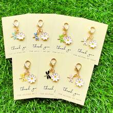 Set de 7 llaveros con libélulas y margaritas, con tarjetas de agradecimiento, regalo perfecto para cumpleaños, San Valentín, graduación, Navidad y vuelta al colegio - Multicolor - Ver 4