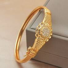 1 chiếc vòng tay mạ vàng đính đá Cubic Zirconia, kiểu dáng retro rỗng ruột, thích hợp cho nữ dự tiệc và đeo hàng ngày. - Vàng - Xem 4