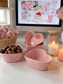 Bộ 1/4 bát sứ hình trái tim cổ điển, bát đựng thức ăn, bát đựng hạt, bát tráng miệng, bát kem, bát salad trái cây, bát cơm gia đình, bát salad và bánh pudding, bát sứ dùng trong bữa ăn, và bát ăn nhẹ độc đáo, sáng tạo - Món quà hoàn hảo cho Ngày của Mẹ và Ngày Valentine. - Nhiều màu - Xem 5