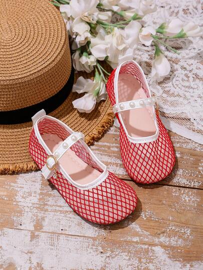 1 Đôi giày bệt cho bé gái, họa tiết hình thoi đỏ cổ điển, trang trí mặt dây chuyền, đính ngọc trai, dép xăng đan đế bằng kiểu dáng thường ngày có khóa dán, thích hợp cho kỳ nghỉ, hoạt động ngoài trời và phối đồ.
