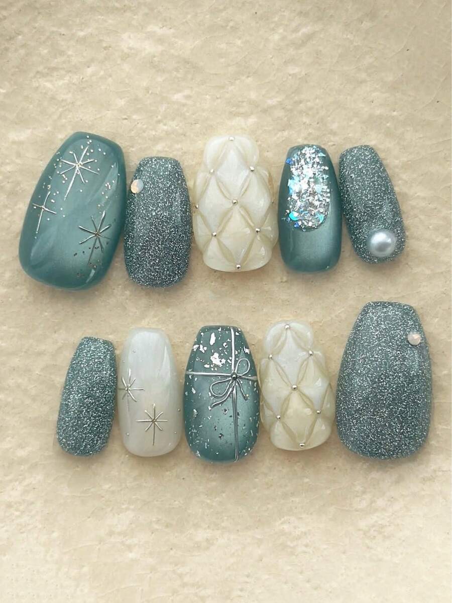 Conjunto de 10 Unhas Artesanais Formato Caixão Olho de Gato Azul de Cobertura Total, Decoradas com Estrelas e Lua, Reutilizáveis, Disponíveis em Quatro Tamanhos, Adequadas para Meninas/Mulheres, Atrizes, Apresentações, Festivais, Festas, Casamentos e Uso Diário.