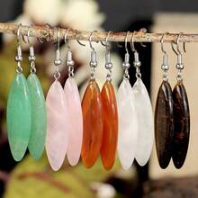 Eleganti orecchini a pendente in quarzo rosa, simbolo di romanticismo e amore, orecchini da donna alla moda e versatili, per vacanze primavera/estate, appuntamenti, accessori quotidiani, San Valentino, matrimonio, regalo per feste - Multicolore - Visualizzare 4