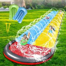 Cầu trượt nước hai làn dài 480cm (15,7ft) có vòi phun nước và đệm hơi, cầu trượt trên bãi cỏ, trò chơi té nước, cầu trượt nước bơm hơi sân sau, cầu trượt nước hồ bơi ngoài trời mùa hè dành cho người lớn và trẻ em, thích hợp cho bãi biển, du lịch, cắm trại, dã ngoại, công viên. - Nhiều màu - Xem 2