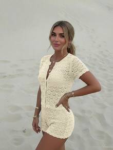 Conjunto de vacaciones de verano para mujer, conjunto de 2 piezas con top de punto de malla calado sexy y shorts - Conjunto de vacaciones de 2 piezas para mujer, conjunto de salida de punto calado para club nocturno, conjunto ajustado sexy para mujer - Beis - Ver 5