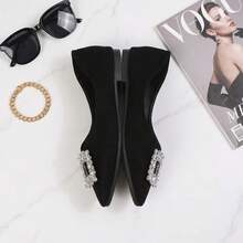 Flats de dama elegantes con diseño de punta fina y lujosa hebilla cuadrada con diamantes de imitación brillantes, zapatos elegantes de mujer en material efecto gamuza suave, zapatos cómodos de mujer ideales para oficina fiestas o eventos sociales, zapatillas planas con pedrería estilo chic sofisticado, calzado para mujer versátil y transpirable de punta estrecha, mocasines elegantes y suaves para uso diario con acabado de lujo. - Negro - Ver 8