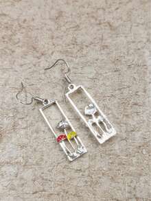 1 paire de boucles d'oreilles pendantes rectangulaires ajourées en forme de champignon, inspirées de la nature. Convient pour les vacances et le port quotidien des femmes. - Argent - Voir 4