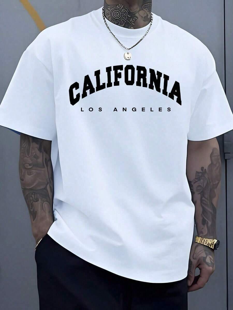 Inspired By The Urban Energy And Free Spirit Of California And Los Angeles, Conveying A Sense Of Adventure And Connection To Modern Street Culture, This Men's Plus-Size T-Shirt Is Made Of 100% High-Quality, Comfortable Cotton (II6P). - 白色的 - 查看 1