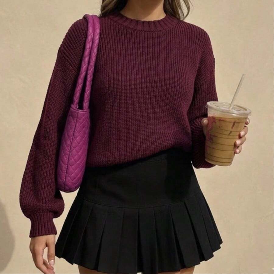 Casual Long-Sleeved Sweater In Ribbed Knit, Crew Neck And Regular Length, Ideal For Everyday Wear. - Color caoba - Ver 1