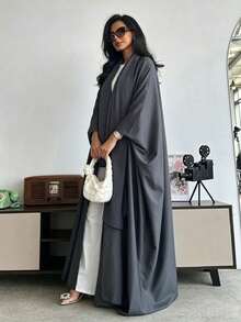 1 chiếc Abaya bằng satin, được chế tác tinh xảo, chất liệu thanh lịch và duyên dáng, kiểu dáng cardigan mở thời trang, phù hợp cho phụ nữ mặc hàng ngày. - Nhiều màu - Xem 10