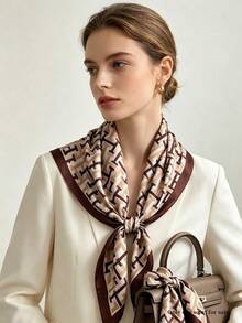 Khăn choàng satin màu nâu trơn thanh lịch, phù hợp cho phụ nữ công sở và các quý cô sành điệu. - màu nâu - Xem 2