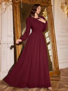 Volly Toych Đầm chiffon màu đỏ tía thanh lịch, cổ tròn, tay dài, dáng maxi sang trọng với tay áo phồng và chi tiết xếp ly, thích hợp cho phù dâu và các sự kiện trang trọng, tay áo không có lớp lót. - Màu Đỏ Sâu - Xem 8
