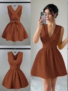 Vestido mini elegante y sexy para invitada de boda con cuello en V cruzado, sin mangas y silueta evasé, diseño versátil para conciertos, playa, fiestas, primavera/verano, con bolsillos, vestido de noche con espalda descubierta, color amarillo mantequilla - Cafetería - Ver 5