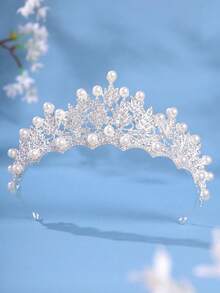 Classic Silver Pearl Leaf Crown, Timeless Bridal Wedding Tiara For Brides - Silver - View 3