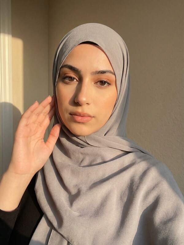 1pc Casual Versatile Simple Solid Color Chiffon Scarf