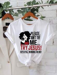 Camiseta Blanca con Estampado de Mujer y Frase Religiosa para Uso Diario - Blanco - Ver 2