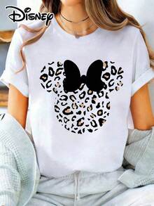 Disney Lady's T-Shirt, Featuring A Cartoon Pattern Of Mickey Mouse With The Disney Leopard Print. The Fabric Is Soft, Comfortable And Durable. This Is A Summer/Winter Ladies' Round-Neck T-Shirt, Suitable For Daily Wear, Shopping, Attending Parties And Gatherings. It Is Also More Suitable For Daily Outfits And As A Gift. - 白色 - 查看 1