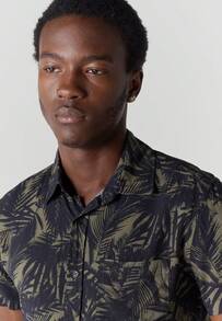 Koroshi Camisa manga corta casual estampada hombre KAKI / KHAKI S/M/L/XL/XXL/3XL estilo tropical con comodidad absoluta. Confeccionada en viscosa, ofrece una caída suave y transpirable - Caqui - Ver 7