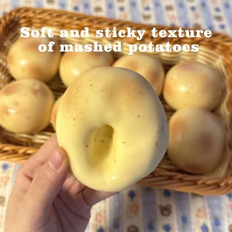 1pc Handmade Coconut Oil Squishy Ball - Upgraded Crunchy Fidget Stress Ball,Potato Crunchy Stress Balls,Ice Skin Fidget Sensory Toys Party Gifts / Holiday Gifts / Birthday Gifts / Relieving The Pressure On Fingers - 派對玩具 - 查看 1