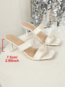 Sandales pour femmes, talons hauts avec nœud papillon convenant aux robes, sandales à talons aiguilles carrées pour femmes, talons hauts minimalistes et sexy pour femmes - blanc cassé - Voir 7