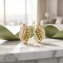 1 paire de boucles d'oreilles clips de luxe en forme de goutte d'eau avec pierres décoratives multicolores et œil de cheval, incrustées de zircone cubique synthétique brillante, style feuille ajourée, boucles d'oreilles de mariage, cadeau d'anniversaire et de fête, convient aux femmes élégantes et professionnelles, approprié pour les mariages, les galas, les anniversaires et les occasions professionnelles - Doré - Voir 7