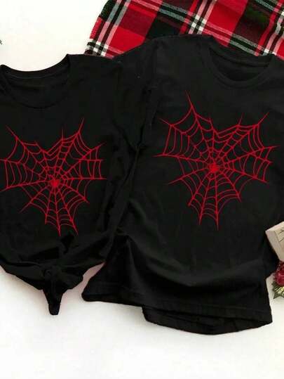 Dos camisetas de estilo casual con estampado de araña en forma de corazón para Halloween, ideales como regalo para tu novio o novia.