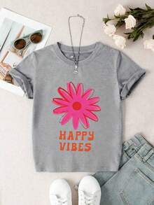 Adorable camiseta de niña con estampado de flores y vibras alegres, de manga corta y cuello redondo, perfecta para el uso casual de verano, suave y cómoda - Ceniza - Ver 3
