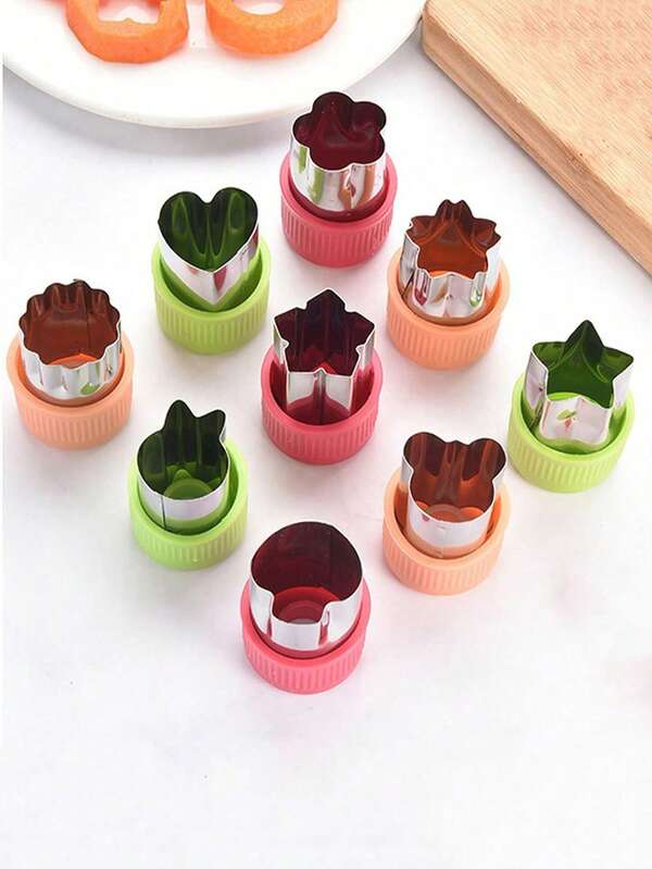 3 pezzi Set di affettatrice per frutta e verdura in acciaio inossidabile e materiale PP con protezione per le mani, mini tagliabiscotti e stampi decorativi