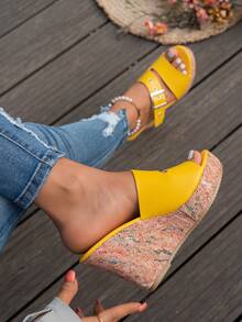 Summer New Vacation Style Buckle Decor White Women Platform Wedge Sandals, Thick Sole Open Toe Casual Slippers,Travel Essential - Yellow - View 9