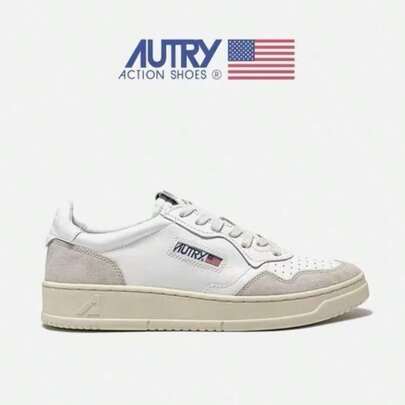 Scarpe in pelle pieno fiore vintage bianche e consumate, con suola platform, stile college americano, minimaliste, adatte per pendolarismo, campus e uso quotidiano
