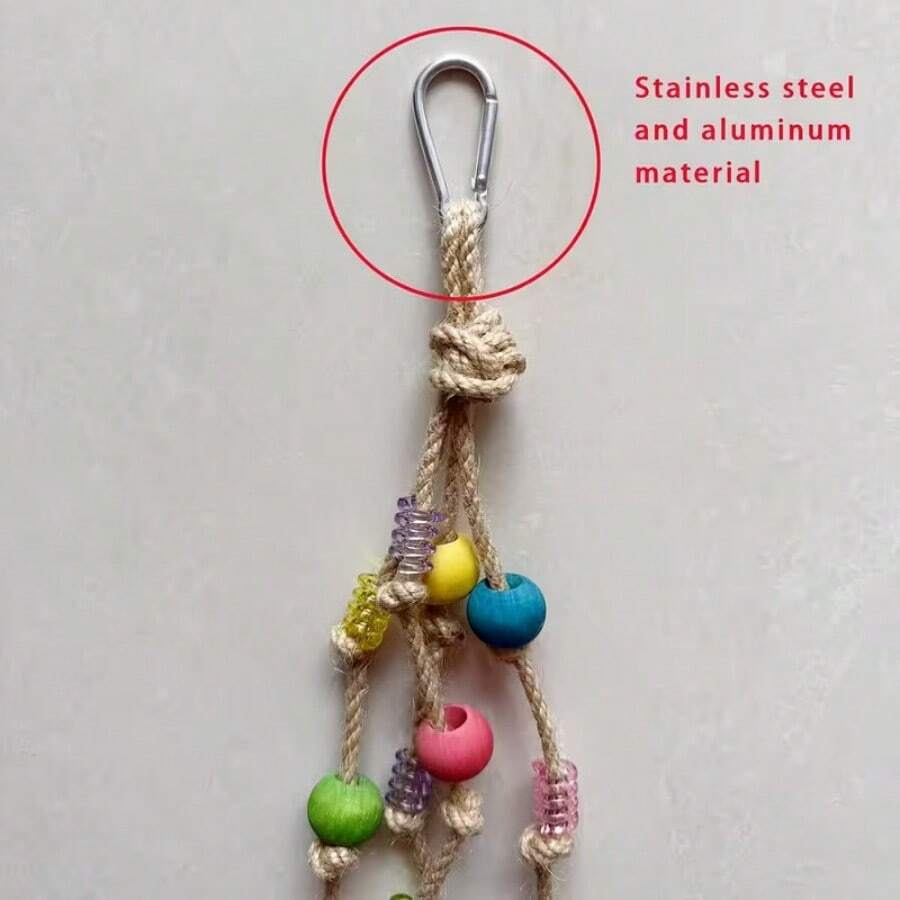 1件鹦鹉玩具,由4根天然剑麻绳制成,攀爬绳玩具,配有彩色木珠和亚克力鹦鹉咀嚼玩具,可悬挂,缓解鹦鹉无聊,也可作为鸟笼装饰。 - 查看 1