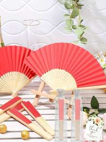 客製化文字 LOGO 紅色婚禮扇，婚禮伴手禮，婚禮伴手禮扇，婚禮派對伴手禮，新娘禮品伴手禮，折疊手扇，大宗手扇，夏季扇，歐式紙製新娘派對禮品，個性化禮品，完美禮品，新娘婚前派對禮品 - 彩色 - 查看 6