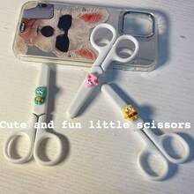 SpongeBob SquarePants 1pc SquarePants Themed Stainless Steel Scissors, Outdoor Toy, Rust-Resistant Coating, Cute Little Item, Multi-Purpose, Adorable Cartoon Scissors Featuring , Patrick, Squidward, And Other Cartoon Characters. Suitable For Everyday Household Use, Fabric Cutting, Embroidery, Sewing, Office Document Cutting, And Tape Cutting. (Random Style) - Multicolor - View 8