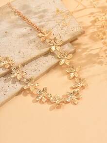 1pc Summer Elegant Gold Flower Necklace, Fashionable Versatile Sweet Style Jewelry For Women, Suitable For Daily Wear, Dates, And Photo Shoots. Chain Length Can Be Customized By Cutting Desired Number Of Links. - Gold - View 3