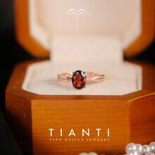 1 chiếc nhẫn hình eo bằng bạc S925 mạ vàng hồng đính đá Garnet tự nhiên, kiểu dáng thời trang và tinh tế dành cho nữ, thích hợp làm quà tặng hàng ngày, thiết kế độc đáo, phù hợp làm quà cho bạn gái. - Hoa hồng vàng - Xem 6