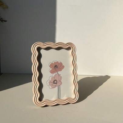 1pc 6/7 Inch Wavy Resin Photo Frame, Cute Wavy Edge Tabletop Picture Frame, Decorative Desktop Photo Display Stand, Available In Olive Green/Pink/Bright Orange, Home Decor, Desktop Decor, Mini Frame, Housewarming Gift, Mother's Day Gift, Graduation Gift