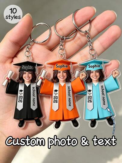 1 pièce Porte-clés acrylique personnalisé avec photo et texte pour remise des diplômes, porte-clés personnalisé Classe de 2026, porte-clés personnalisé avec robe de graduation en 10 styles, cadeau de remise des diplômes, souvenir unique de graduation pour les diplômés, pour les diplômés du secondaire/université, charm de sac à main, porte-clés de voiture personnalisé avec nom et école, cadeaux personnalisés, saison de remise des diplômes, cadeaux de graduation
