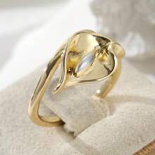 Anillo floral dorado vintage elegante, accesorio exquisito para el uso diario y vacacional de las mujeres, regalo ideal para la madre - Dorado - Ver 4
