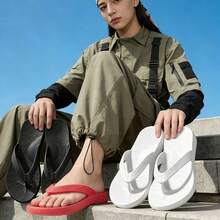 Unisex Spring/Summer Flip Flops With Arch Support, Non-Slip Flat EVA Material Soft & Comfortable, Suitable For Couples Beach, Swimming Pool, Holiday, Outdoor, Indoor, Bathroom Walking, Casual Slippers For Men & Women - Off White - View 6