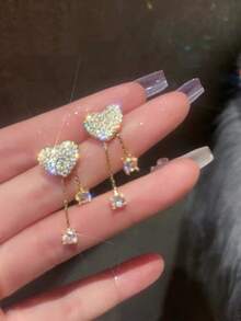 1 Đôi bông tai tua rua hình trái tim tối giản đính đá Cubic Zirconia, bông tai nữ đính đá lấp lánh, thích hợp cho các dịp hẹn hò và lễ hội. - Vàng - Xem 2