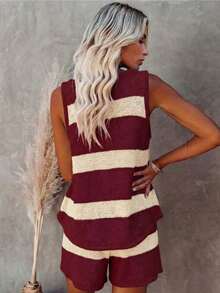Conjunto de punto de chaleco y pantalones cortos a rayas de contraste de cuello en V, estilo elegante y relajado, adecuado para el uso diario, vacaciones, salidas a la playa en verano - Burdeos - Ver 2