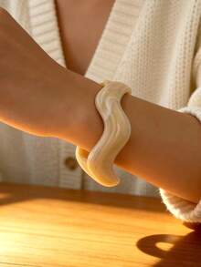 Geometric Wave Resin Cuff Bracelet, Open Statement Bangle For Women Summer  - Multicolor - View 3
