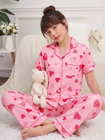 2 piezas Conjunto de pijama para niñas, camisa de manga corta con botones y pantalones con estampado de corazones, ropa de dormir suave y transpirable