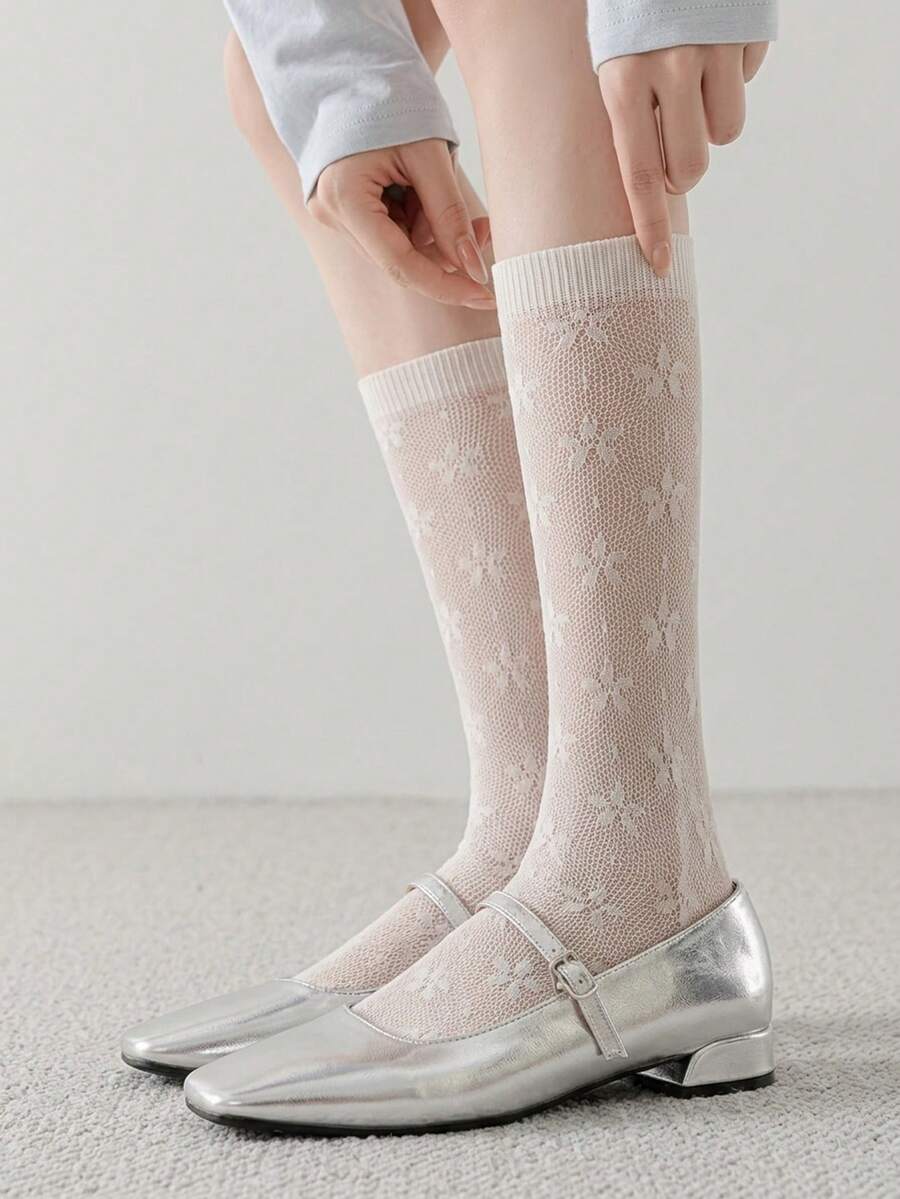 1 đôi tất ren hoa xếp nếp, tất lưới khoét lỗ dài đến bắp chân, tất kiểu ballerina dành cho nữ - trắng - Xem 1