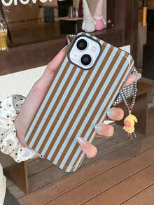 Una funda de teléfono eleganteNo incluye cordón ni soporte. Minimalista. Funda de Teléfono Minimalista con Rayas Azules y Azul Claro, Patrón Vertical a Rayas, 1 pieza, Minimalista, Artístico, Colorido, Patrón a Rayas Brillante, 2 en 1, Funda Rígida de Cobertura Total, Compatible con/11/12/13/14/15/16/17, Profesional, MaxSpring, Funda de Regalo,, Versión Internacional, Sin Versión para el Hogar, Funda de Regalo de Cumpleaños - Multicolor 21 - Ver 5