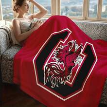 1PC  Flannel Throw Blanket 50"X60" - Printed With Garnet Red Background, University Of South Carolina Logo (Black Block C With Red Gamecock & White Outline), Tapestry Wall Hanging, College Fan Gift, Room Decor For Bedroom Or Dorm -280gsm - Multicolor 1 - View 4