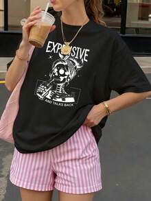 Camiseta negra con estampado de calavera y texto Expensive and Talks Back para uso casual - Negro - Ver 1