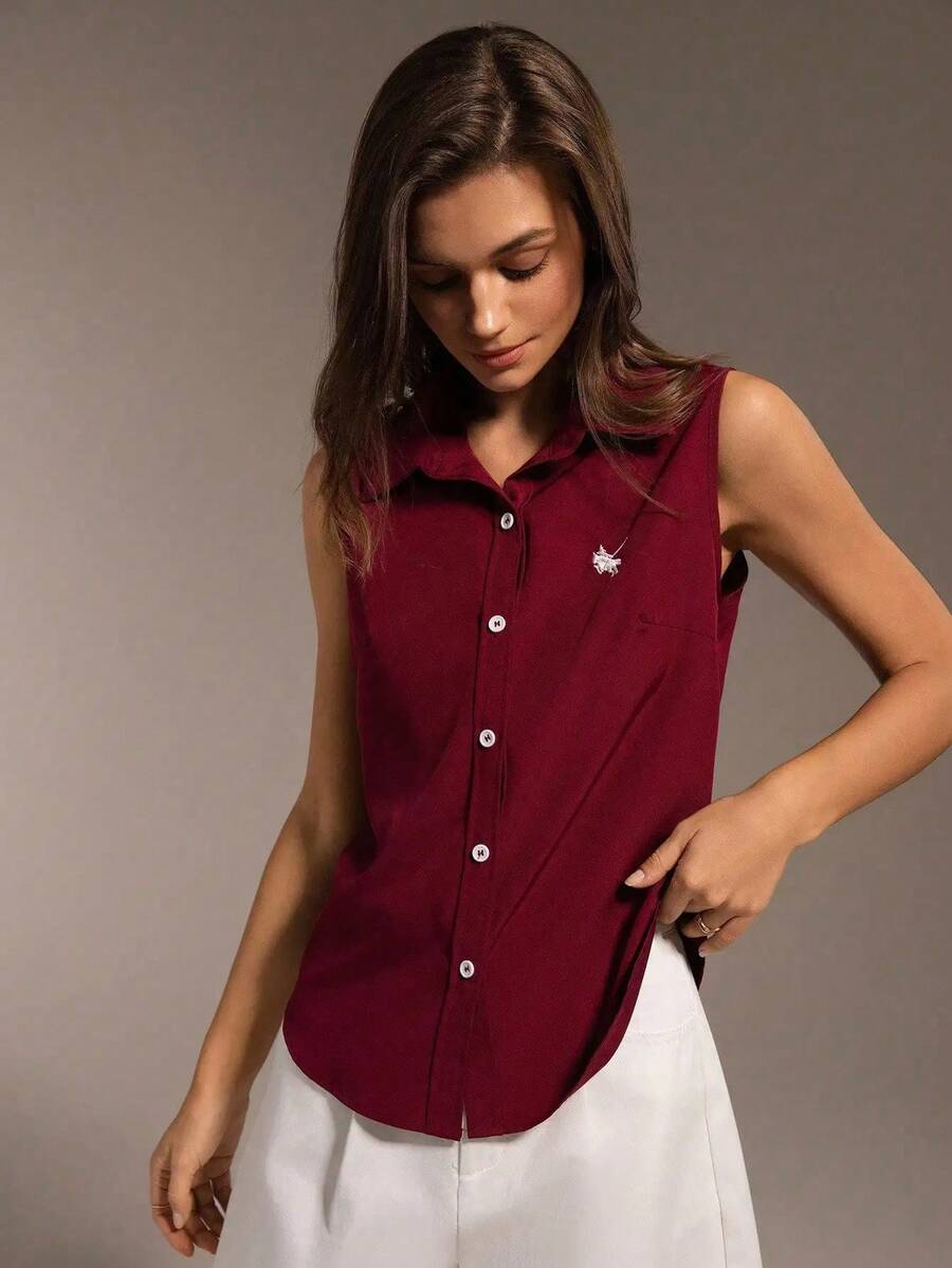 Elegante Camisa sin Mangas Color Borgoña con Cuello y Botones Frontales, Bordado Floral Pequeño, Blusa Informal para Uso Diario - Granate - Ver 1