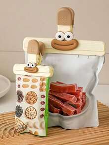 1/2pcs Cute Cartoon Snack Clips, Multifunctional Food Sealing Clips, Moisture-Proof Storage Clips, Suitable For Kitchen, Office, School - Plastic Food Bag Sealing Clips, Home Kitchen Storage Accessories - Multicolor - View 3